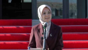 bakan goktas kayseriye geliyor eFbtiSZM.jpg